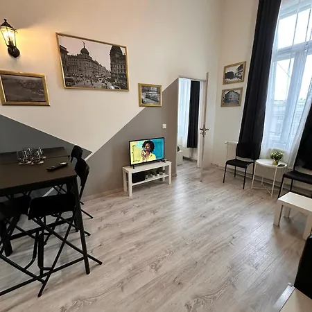 Apartment Downtown Sunrise Budapest