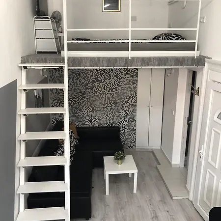 Downtown Sunrise Apartment