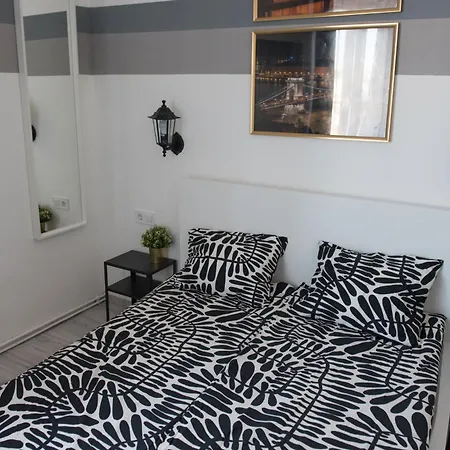 Downtown Sunrise * Budapest